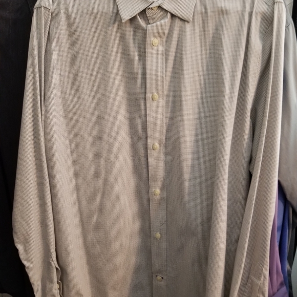 Gap Striped/Lined Men's Large Button Down - Picture 2 of 7
